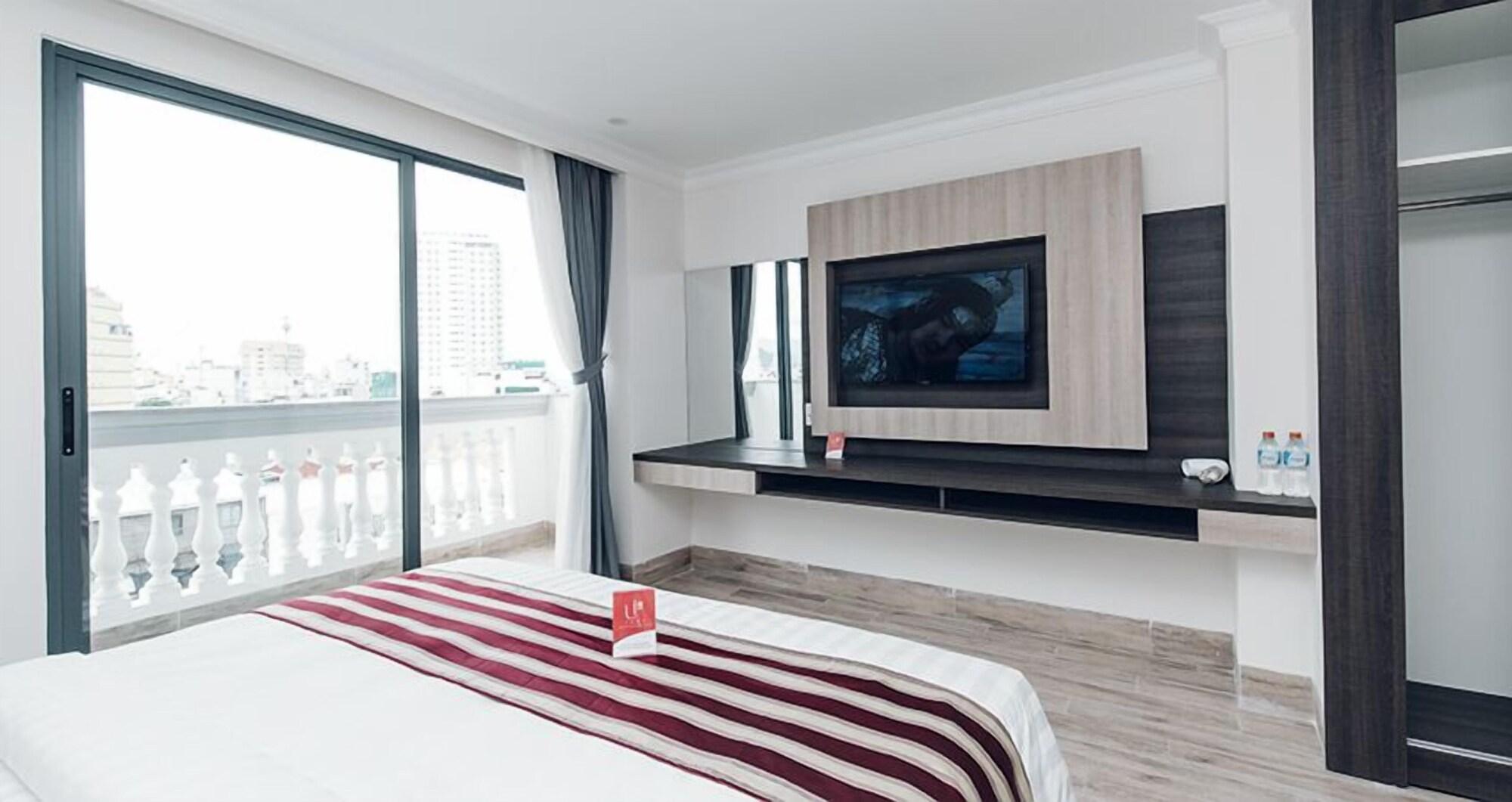 Seven Seas Hotel На Транг Екстериор снимка