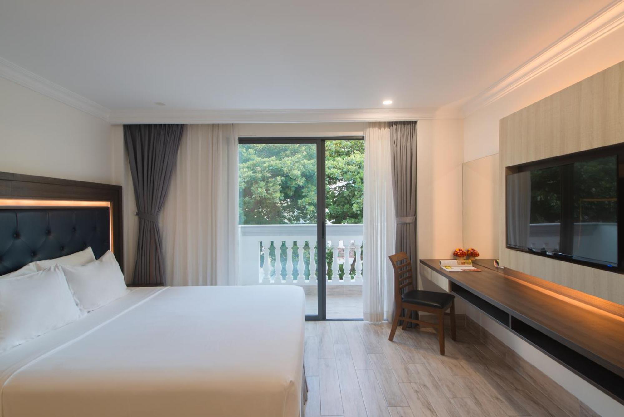 Seven Seas Hotel На Транг Екстериор снимка